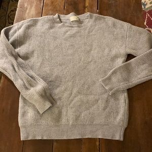 Aritzia Wilfred free gray sweater
